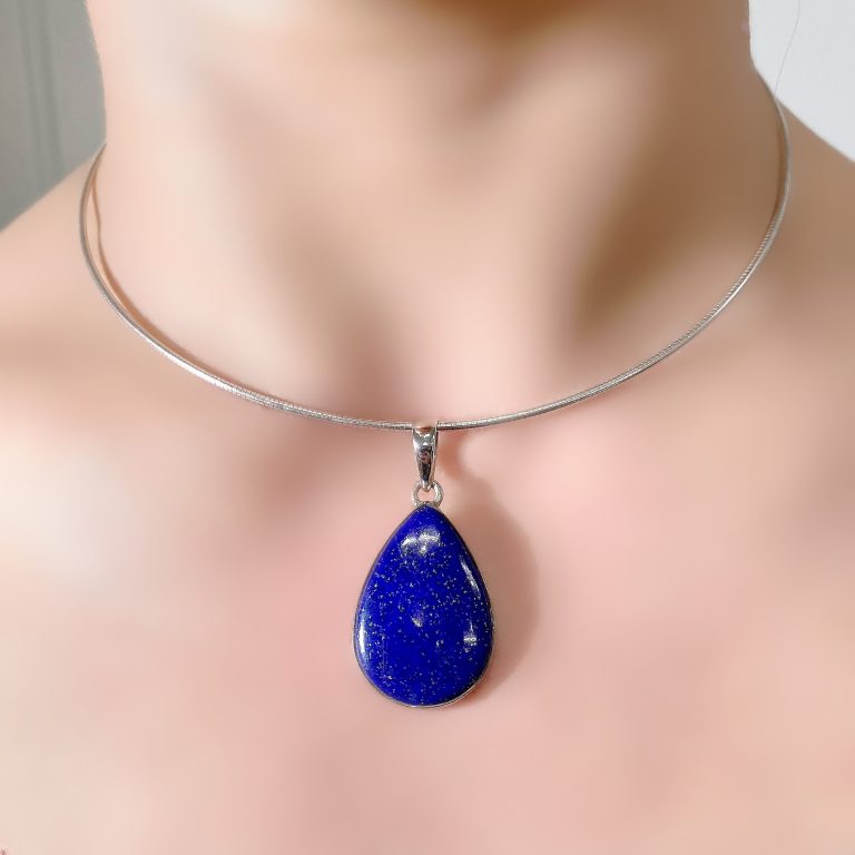 Amazon.com: chengmu 8mm Natural Lapis Lazuli Stretch Bracelet for Women Men  Handmade Round Beads Semi Precious Gemstone for Crystal Elastic Beaded  Bracelet 7.5