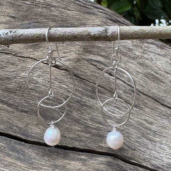 pearl earrings